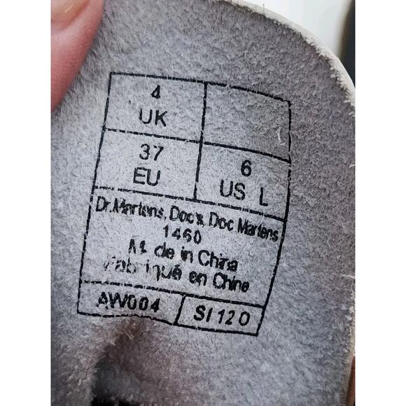 Dr Doc Martens cream Rose Floral Peach Boots 1460 Women’s Size US 6 - Picture 6 of 7